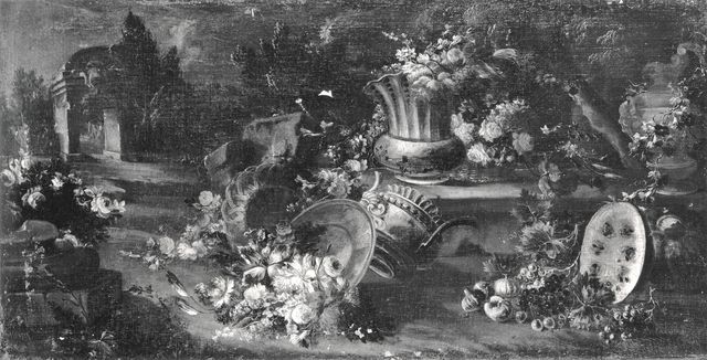 Studio Fotografico Perotti — Lavagna Giuseppe - sec. XVIII - Natura morta con vasellame, fiori e frutta — insieme